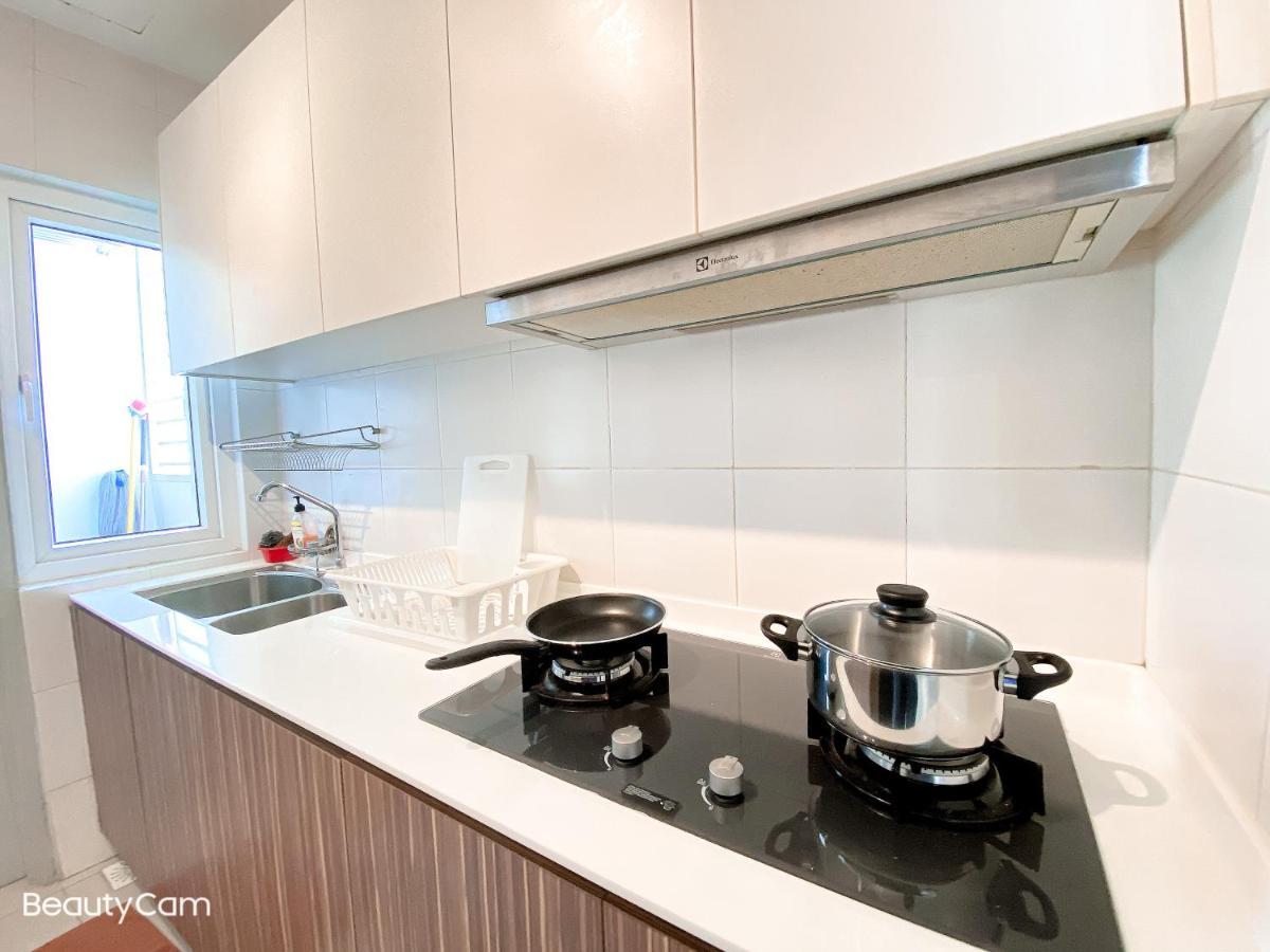 Seasons Luxury Apartment By Jk Home Johor Bahru Esterno foto