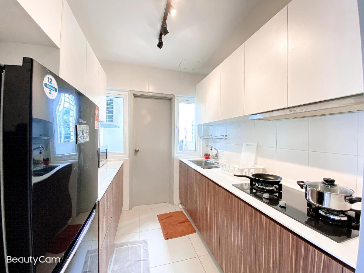 Seasons Luxury Apartment By Jk Home Johor Bahru Esterno foto