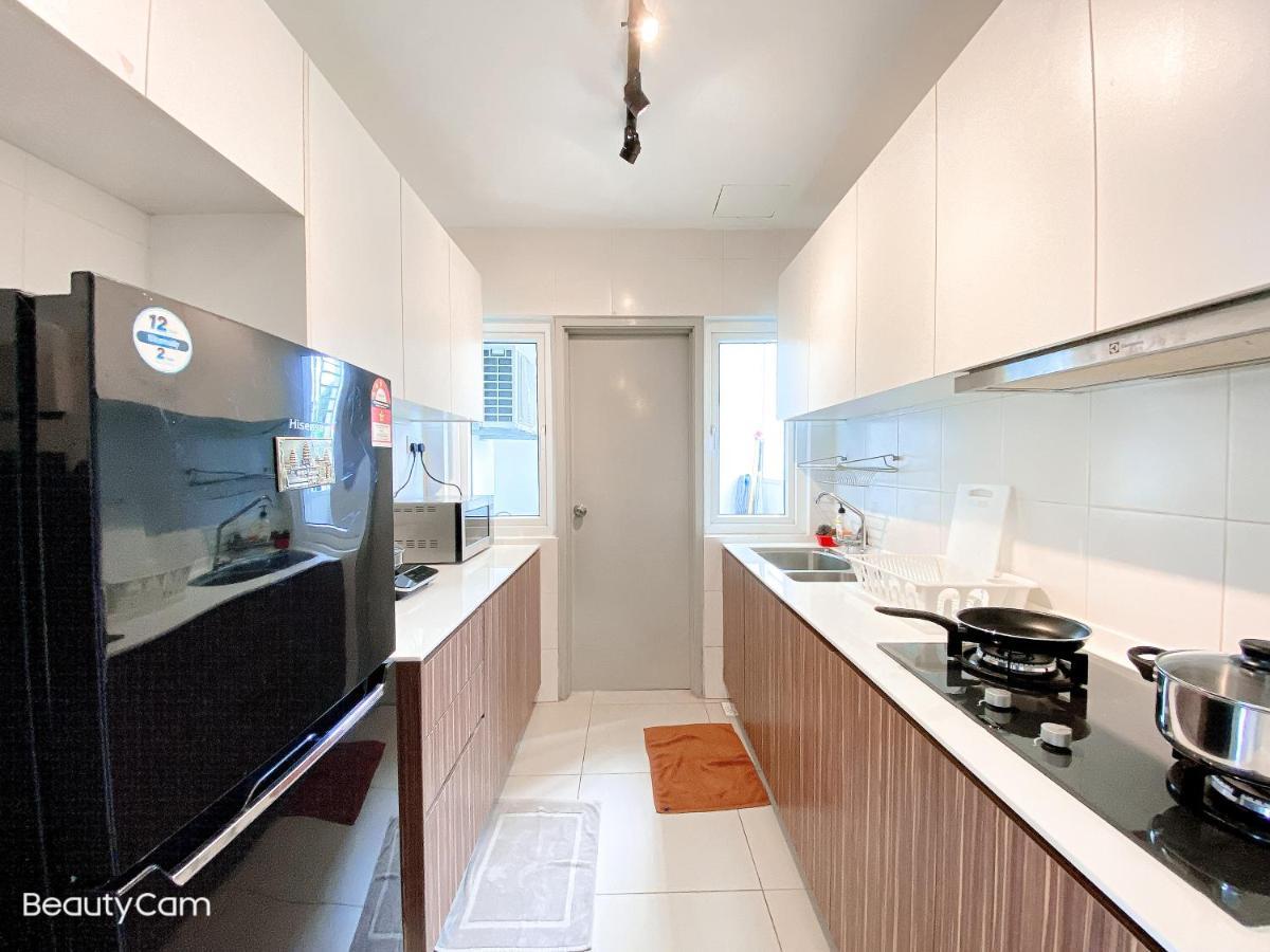 Seasons Luxury Apartment By Jk Home Johor Bahru Esterno foto