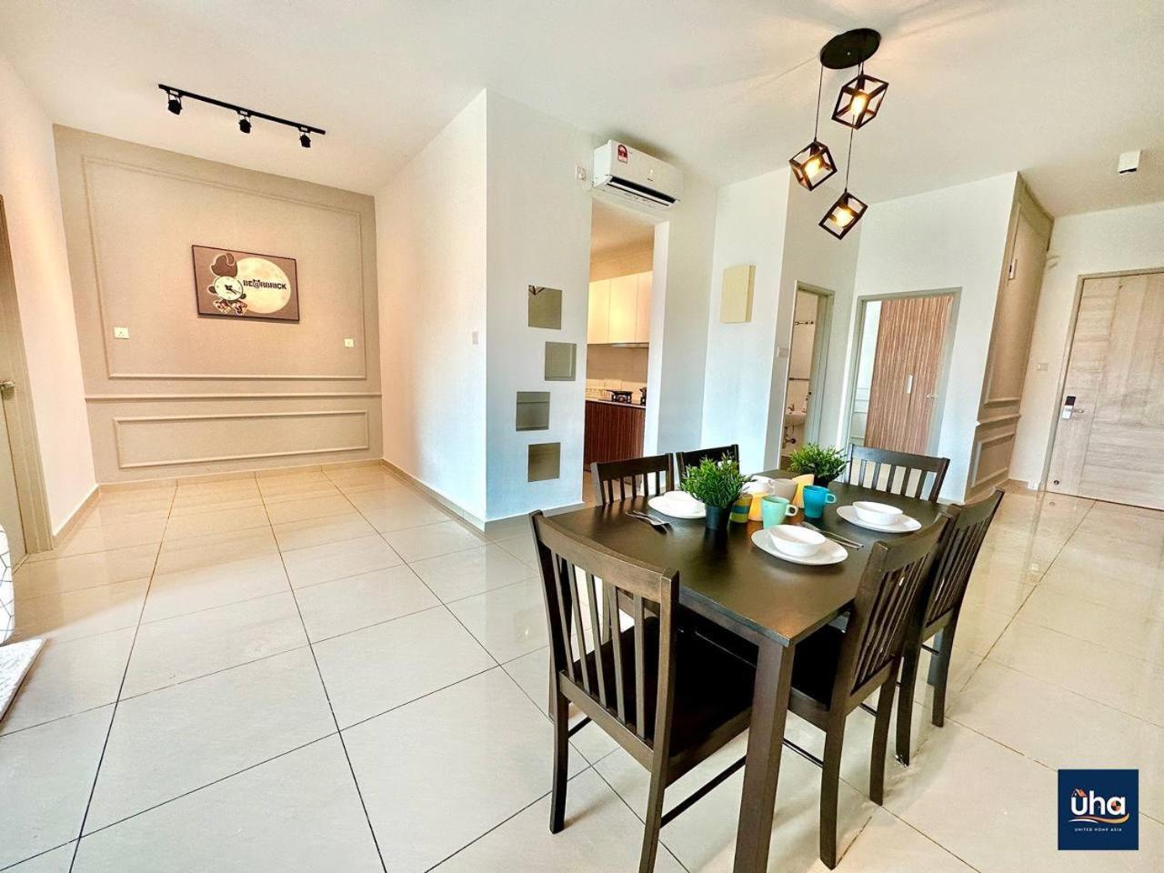 Seasons Luxury Apartment By Jk Home Johor Bahru Esterno foto