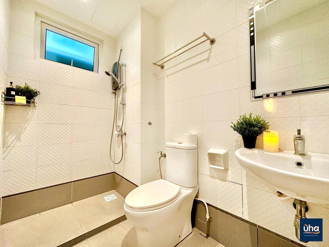Seasons Luxury Apartment By Jk Home Johor Bahru Esterno foto