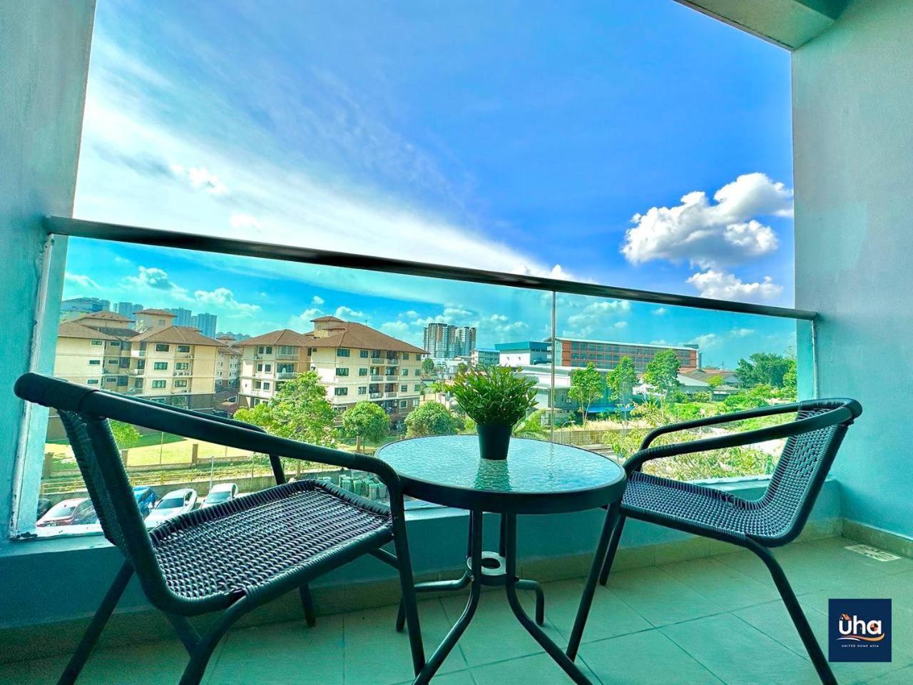 Seasons Luxury Apartment By Jk Home Johor Bahru Esterno foto