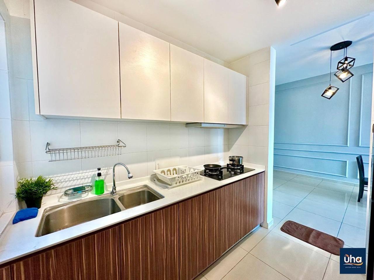 Seasons Luxury Apartment By Jk Home Johor Bahru Esterno foto